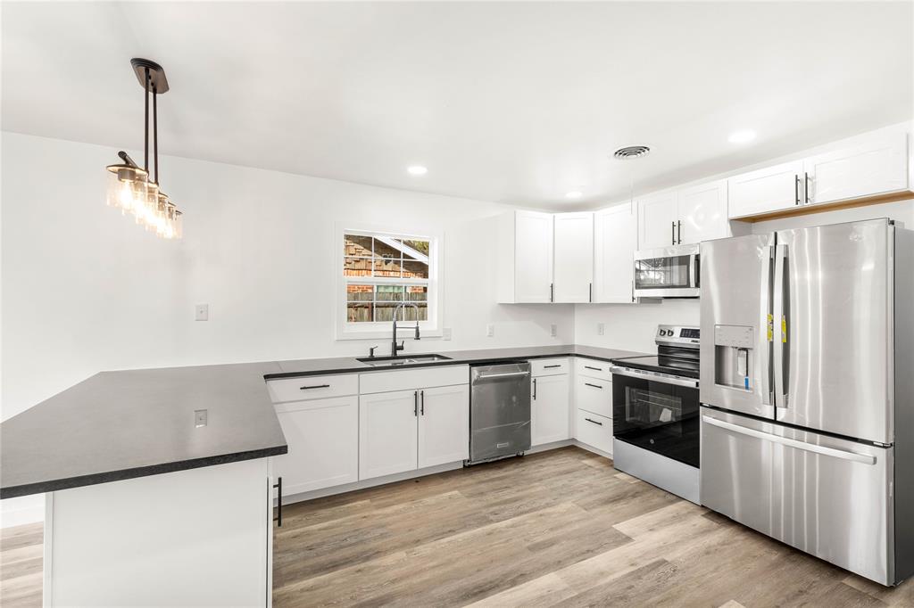 2165 S Willis Street