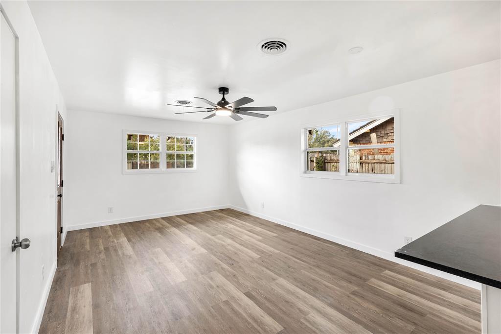 2165 S Willis Street