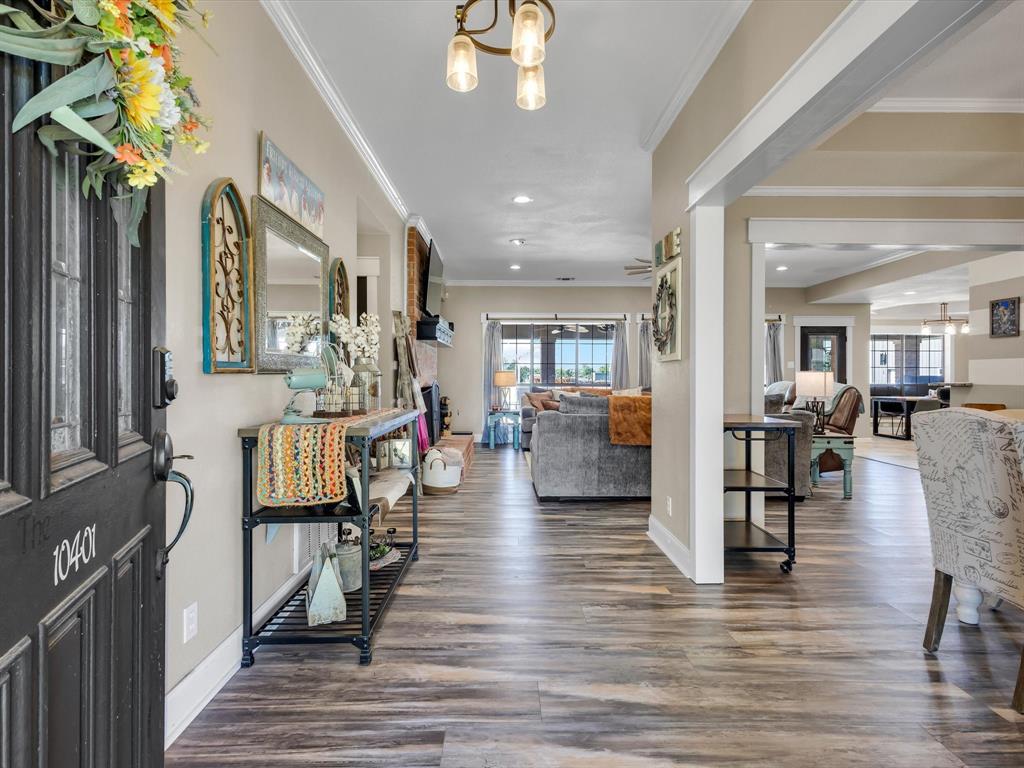 10401 Lisa Jean Drive