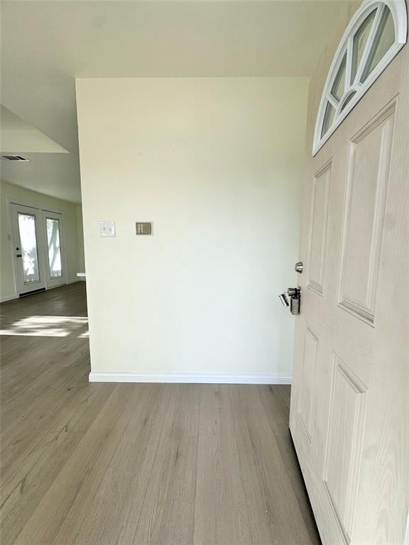 2201/2203 Summer Place Drive