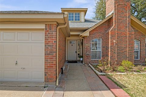 Tiny photo for 4603 Yale Drive, Grand Prairie, TX 75052 (MLS # 21195288)
