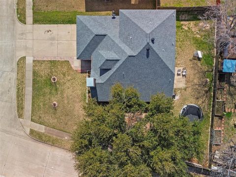 Tiny photo for 4603 Yale Drive, Grand Prairie, TX 75052 (MLS # 21195288)