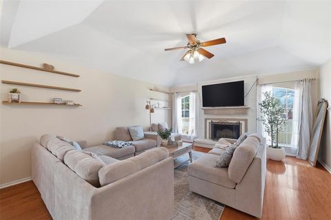 Tiny photo for 4603 Yale Drive, Grand Prairie, TX 75052 (MLS # 21195288)