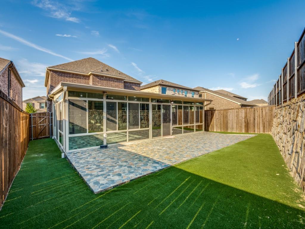 Latera - Residential