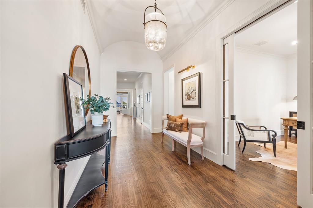 909 Winding Ridge Trail