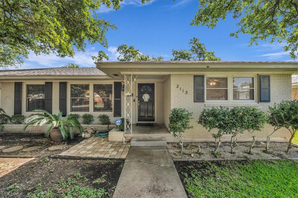 2113 Trinity Drive