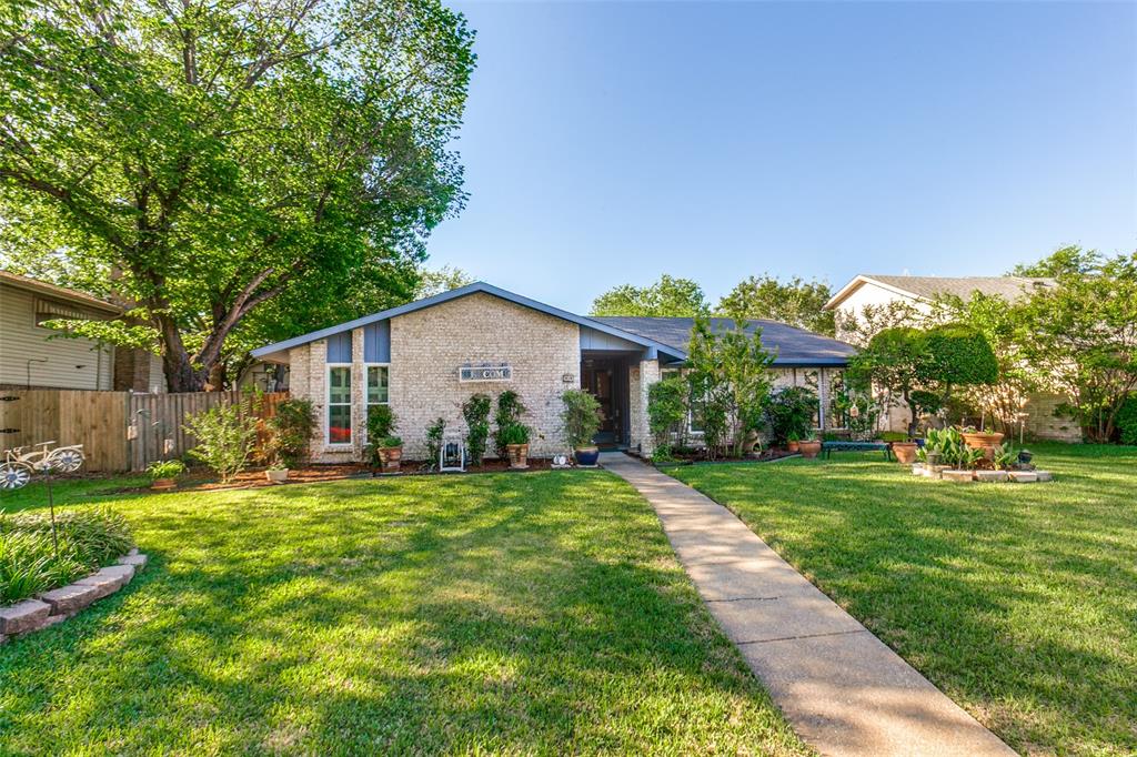 44 Merrie Circle