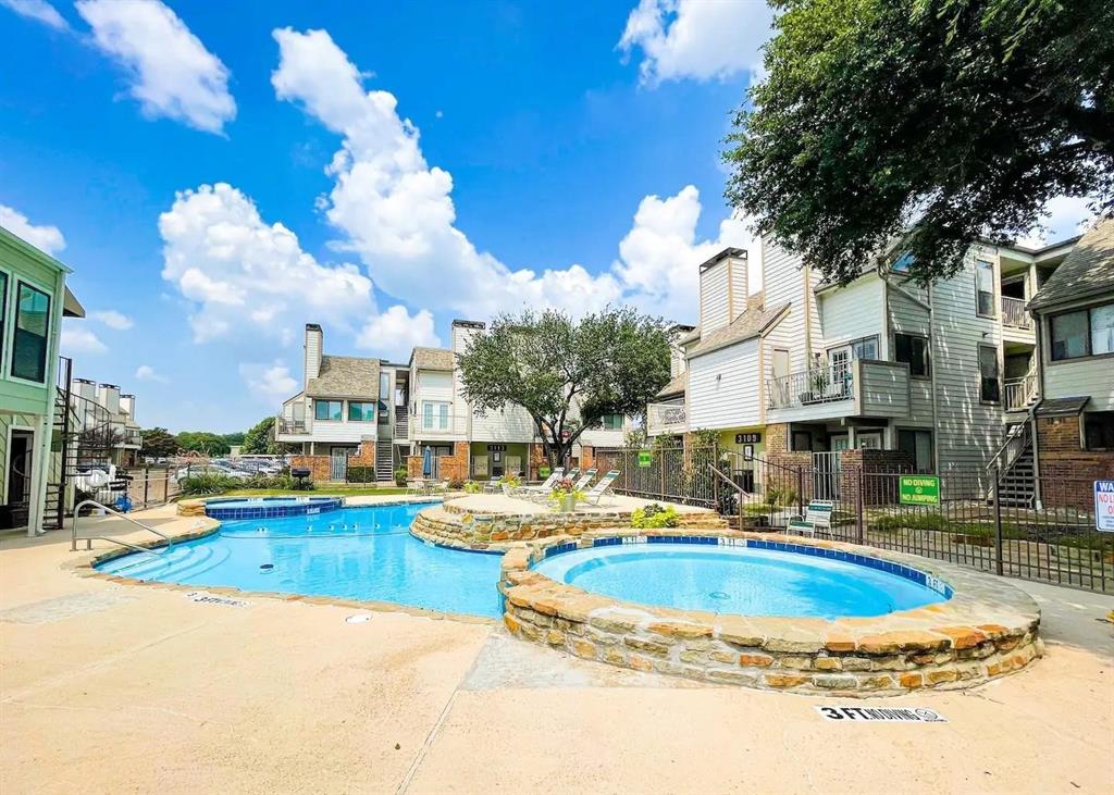 University Park Condo - Residential