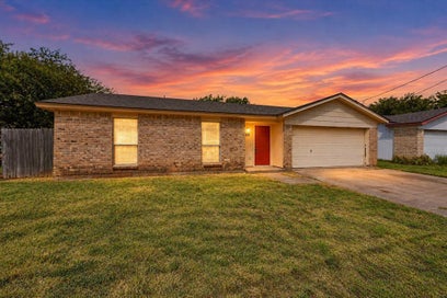 209 Water Lane Crowley TX 76036