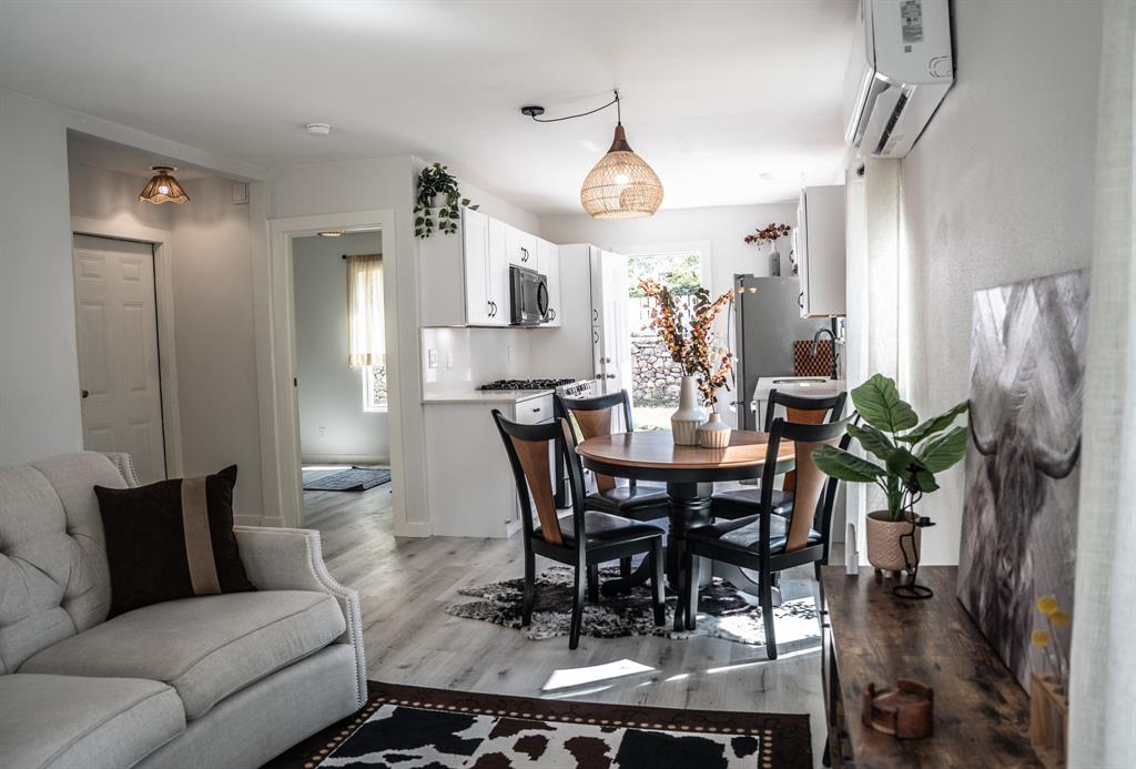 1864 Highland Avenue