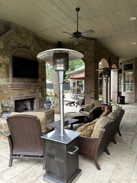 Shady Hollow Estates - Residential