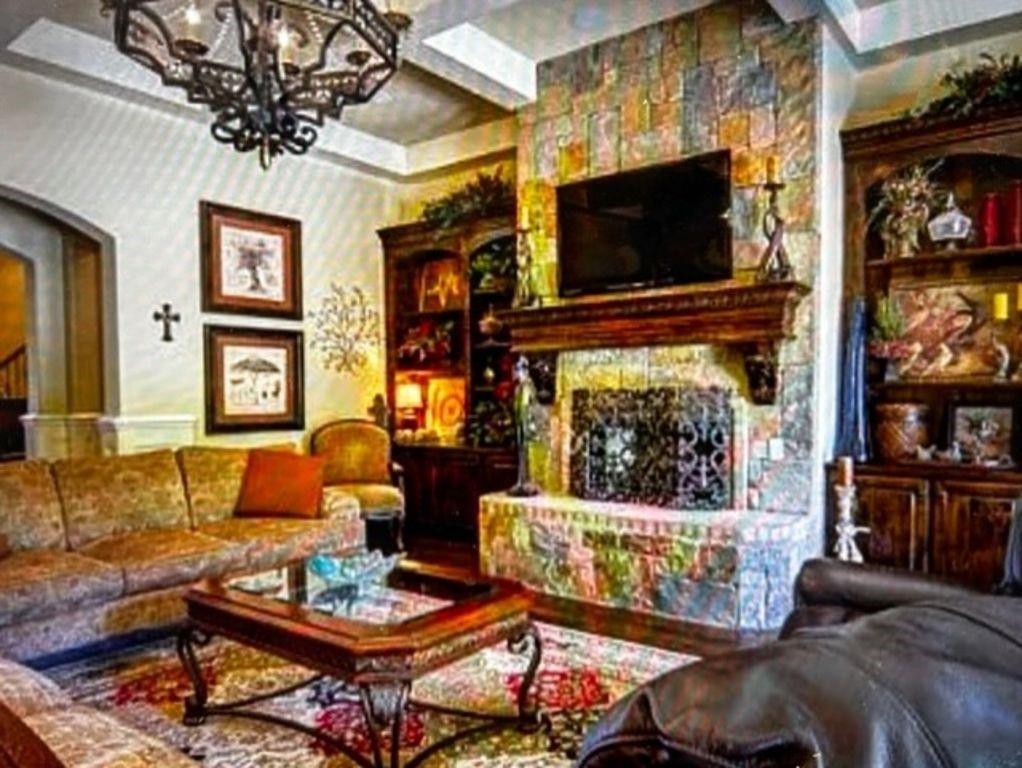 Shady Hollow Estates - Residential