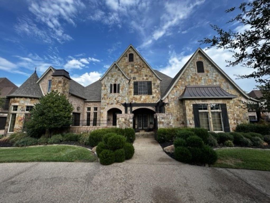 Shady Hollow Estates - Residential