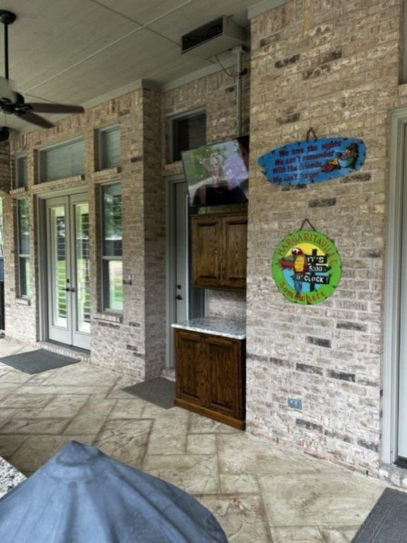 Shady Hollow Estates - Residential