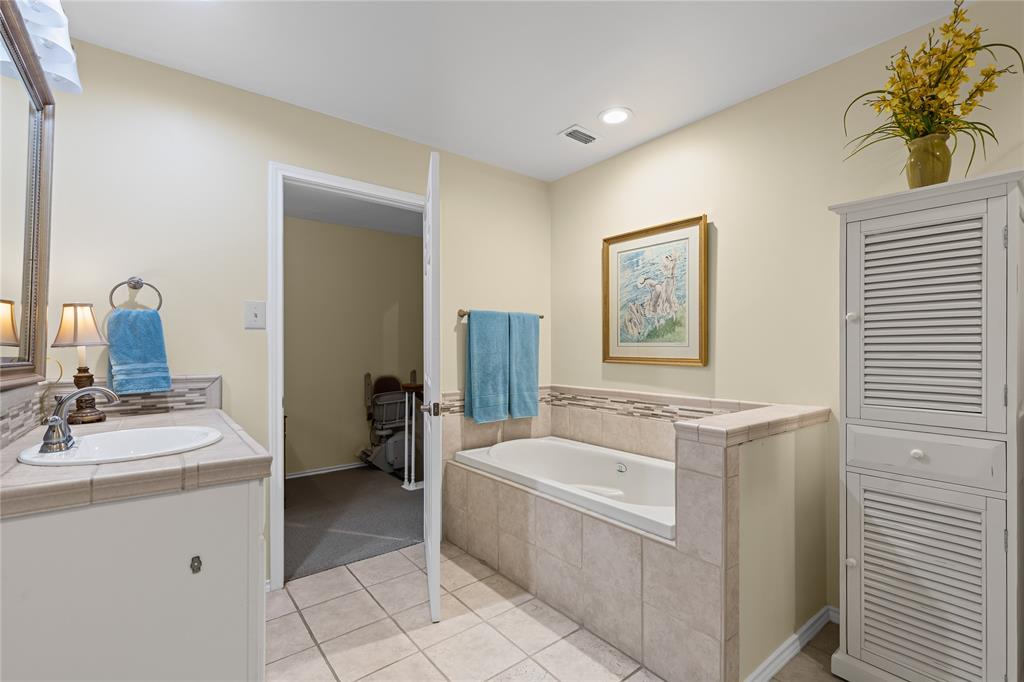 Indian Crk Condo - Residential Lease