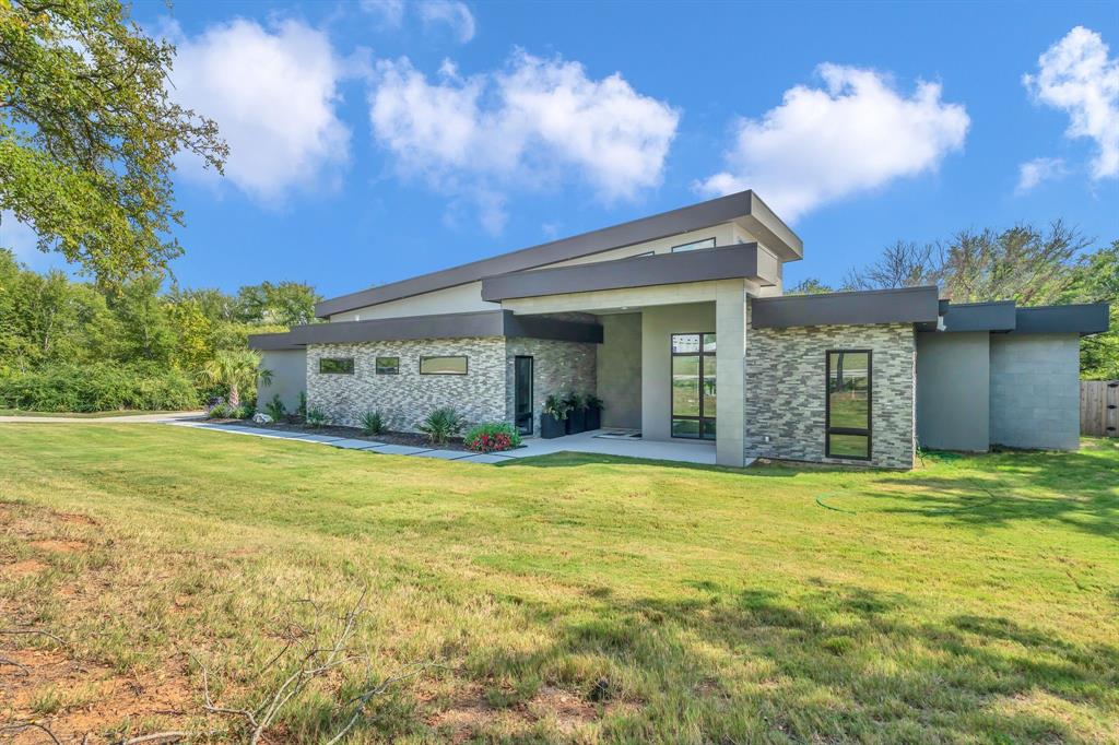 3703 Misty Cove