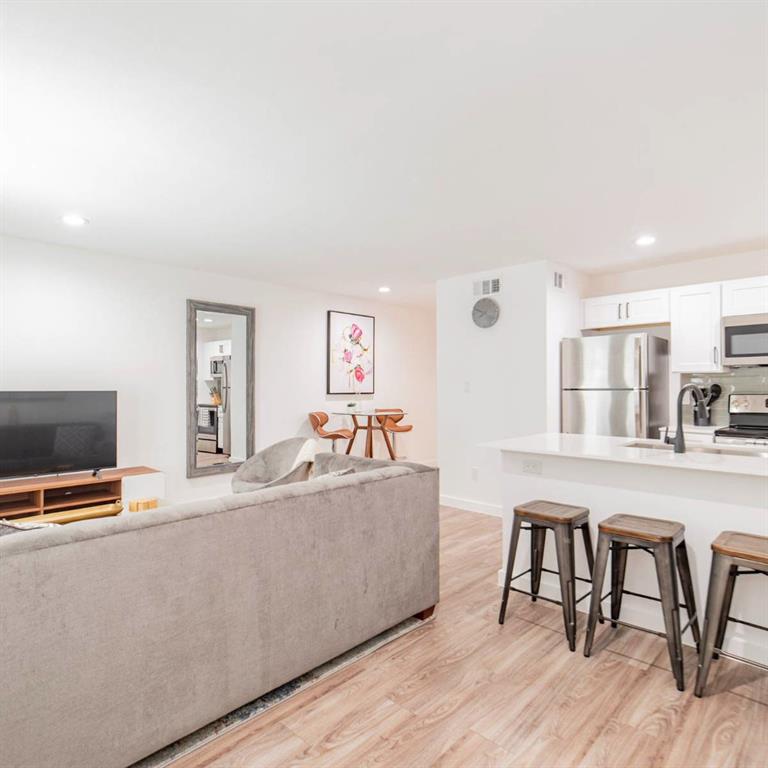 Oak Cliff Add - Residential Lease