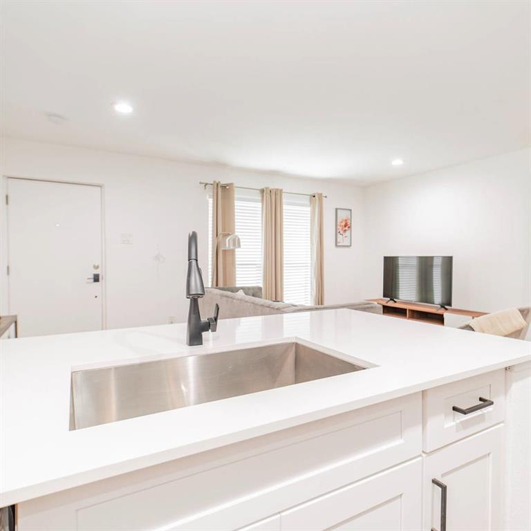 Oak Cliff Add - Residential Lease