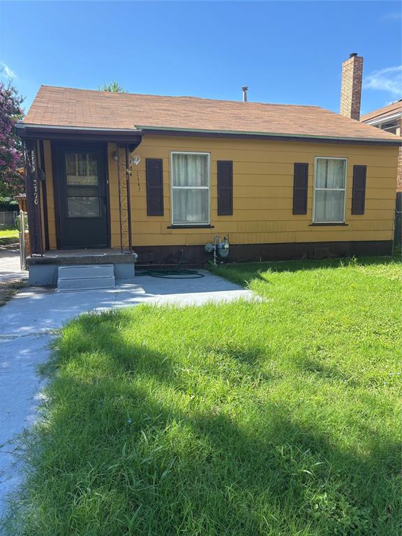 3720 Live Oak Avenue