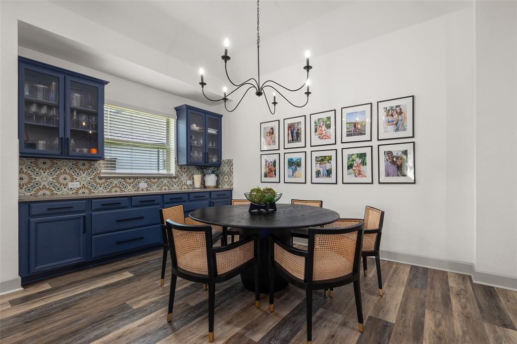 6124 Strada Cove