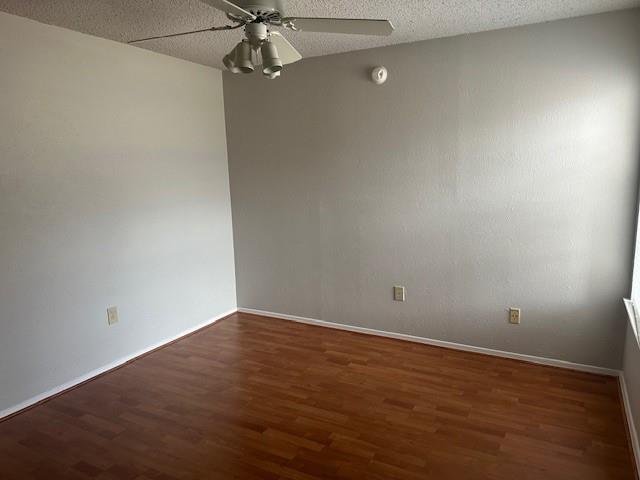 Preston Oaks Crossing Condos 01 & 02 - Residential Lease