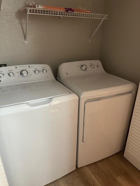 Preston Oaks Crossing Condos 01 & 02 - Residential Lease