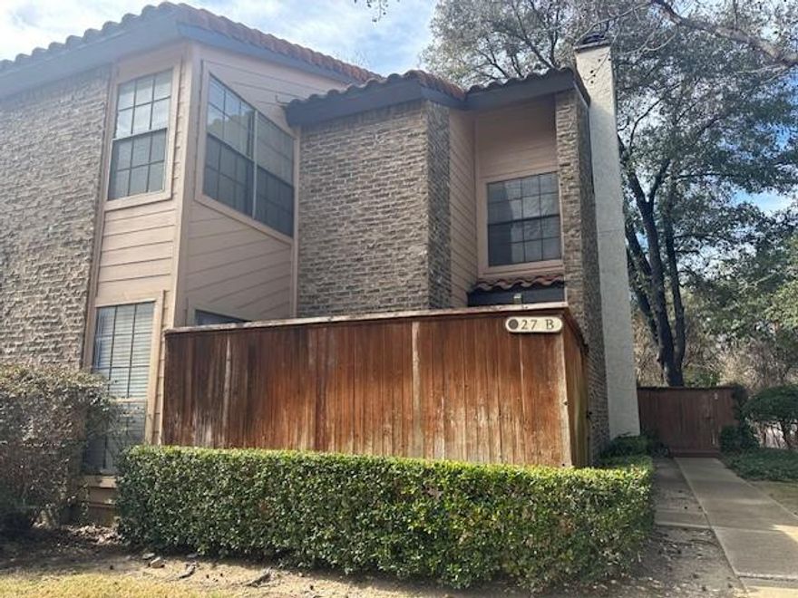 New paint and new flooring await you in your 2 bedroom, 1.5 bath 2 level condo with private outdoor patio.  Full size washer and dryer in unit and rent includes internet, cable, water and trash.  Community has 2 swimming pools for those hot summer months.  Entertainment and restaurant options galore in and around the community including Village on the Parkway in Addison and the Galleria Mall.  Also, conveniently located near I635, the Dallas North Tollway and public transportation.  Come see this awesome townhouse and make this your new home.