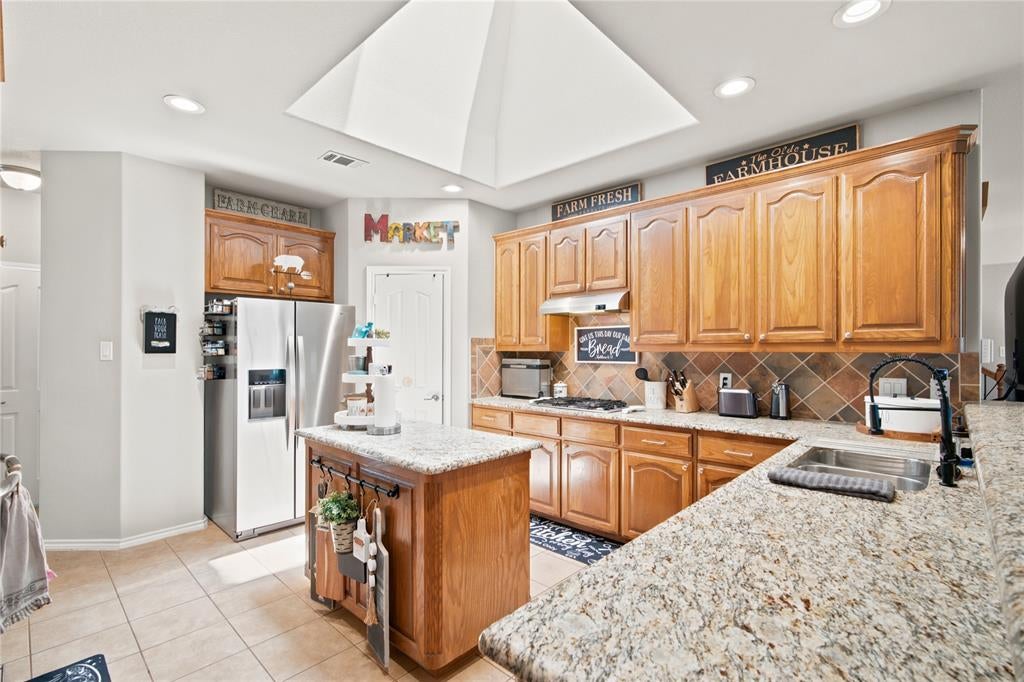 8 Tallwood Lane