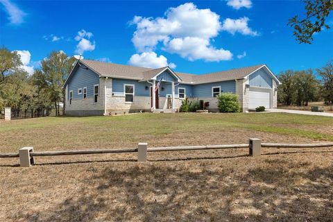141 Eagle Point Cove Kingsland TX 78639
