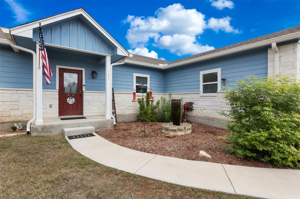 141 Eagle Point Cove