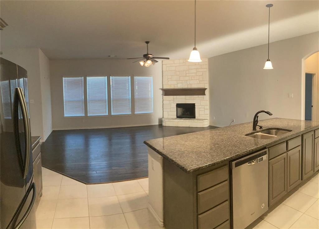 Cove Ph 1b - Residential Lease