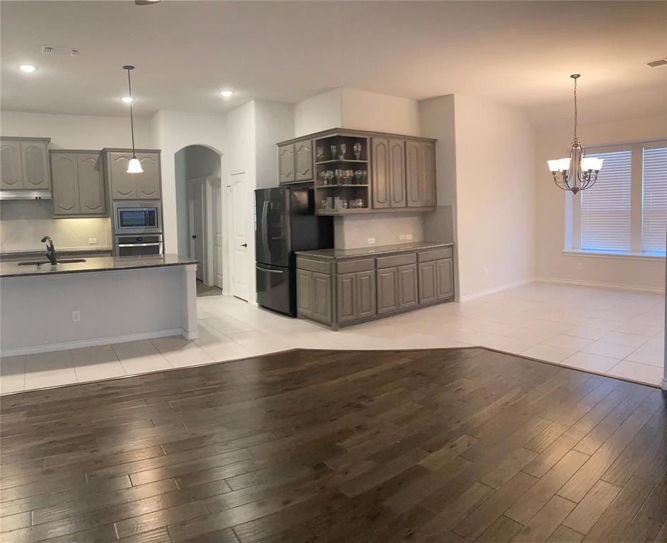 Cove Ph 1b - Residential Lease