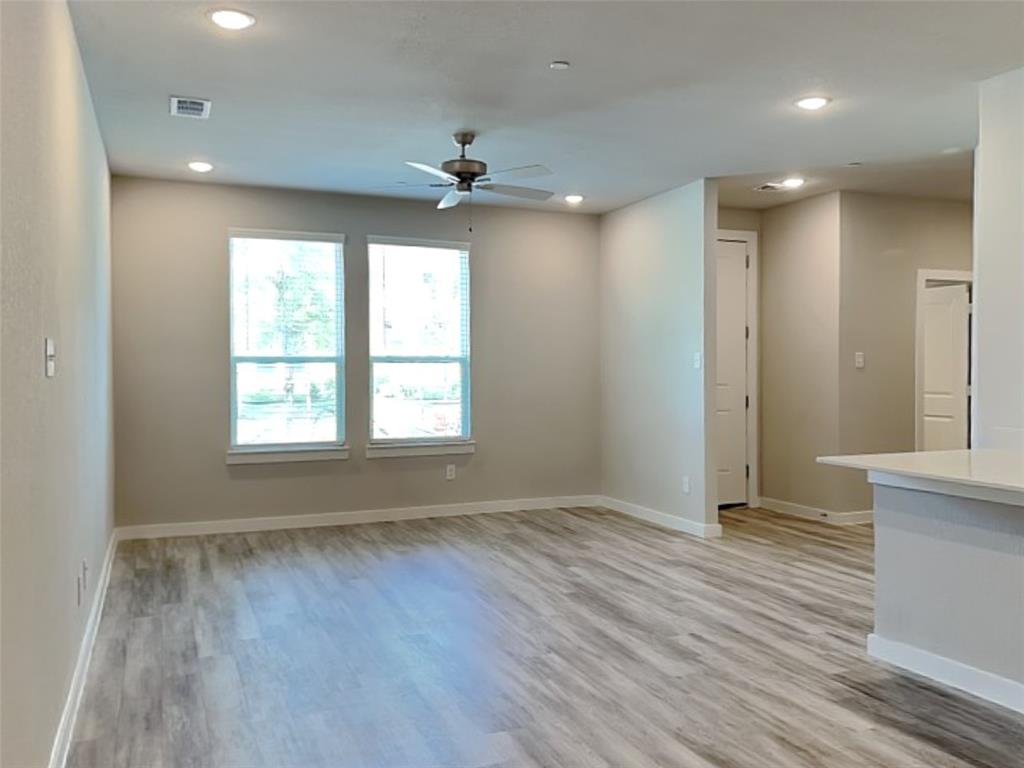 Residences At Jeans Creek, The - Residential Lease