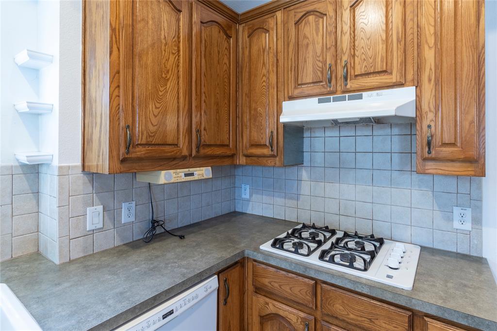 Arbor Lakes - Residential Lease