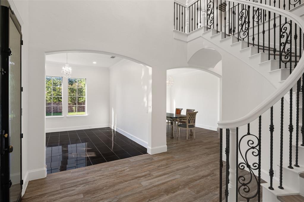 3871 Venetian Way