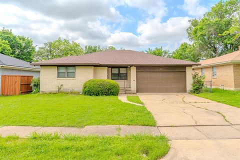8652 Wolfwood Lane Dallas TX 75217