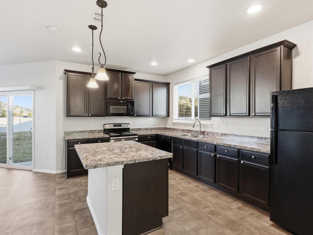 Harbor Village At Providence P - Residential