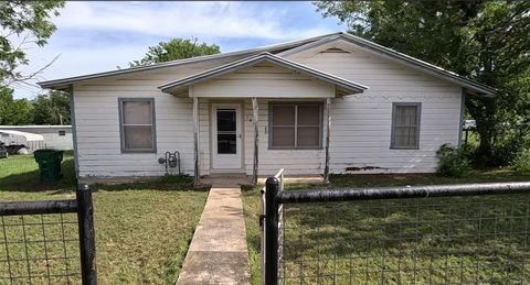 A home in Goldthwaite