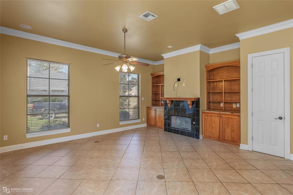 Fountainbleau Estates - Residential