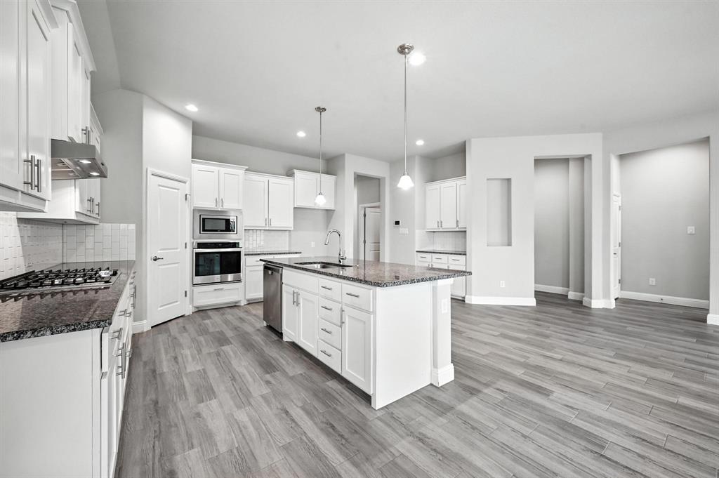 Hickory Creek, Texas 75065, United States, 4 Bedrooms Bedrooms, ,2 BathroomsBathrooms,Residential,Active,207668