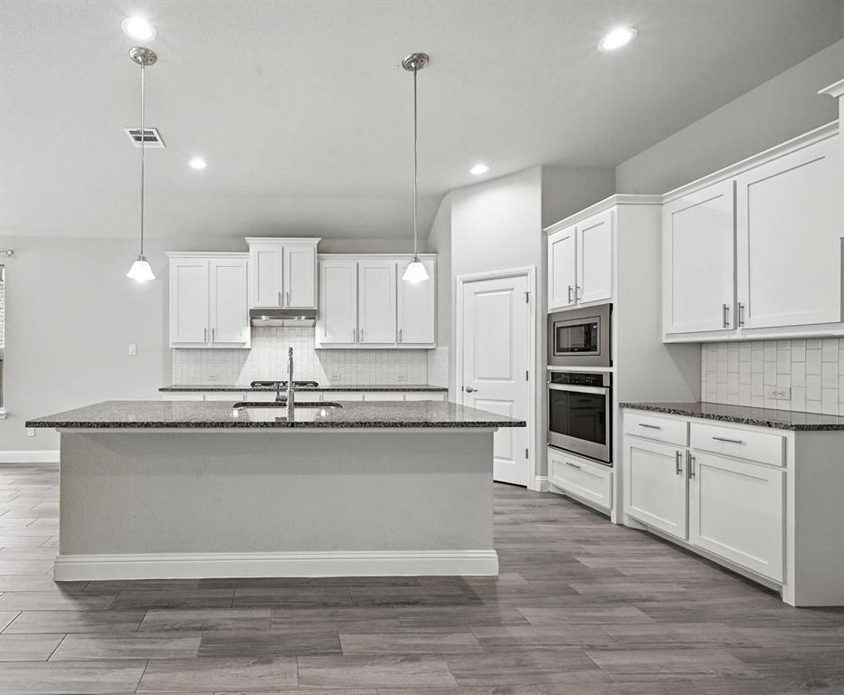 Hickory Creek, Texas 75065, United States, 4 Bedrooms Bedrooms, ,2 BathroomsBathrooms,Residential,Active,207668