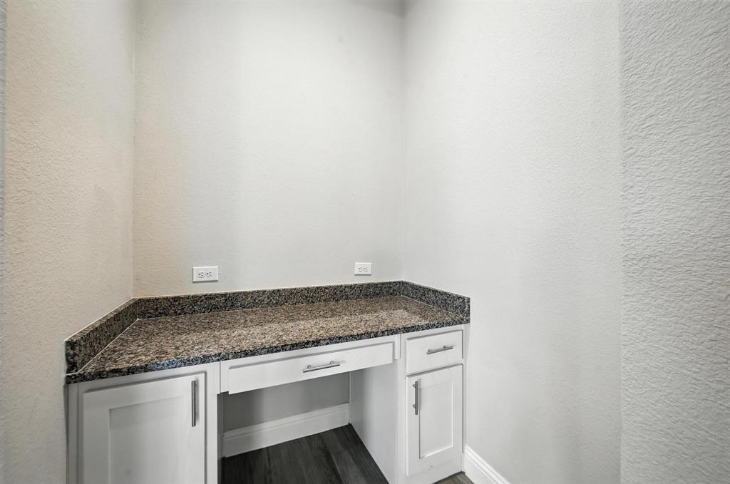 Hickory Creek, Texas 75065, United States, 4 Bedrooms Bedrooms, ,2 BathroomsBathrooms,Residential,Active,207668