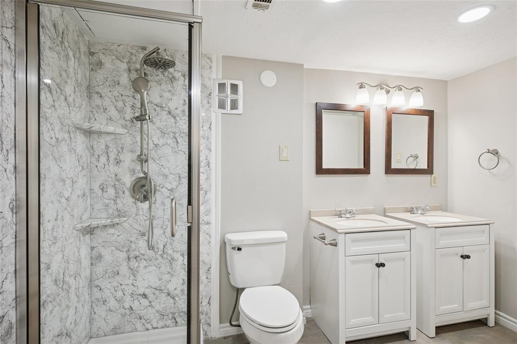 Jackson Arms - Residential