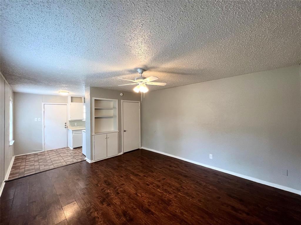 PARKDALE HEIGHTS - Residential Lease