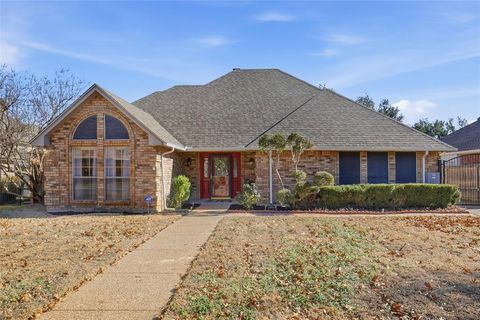 Photo of 7125 Quail Ridge Road, Fort Worth, TX 76132 (MLS # 21144368)