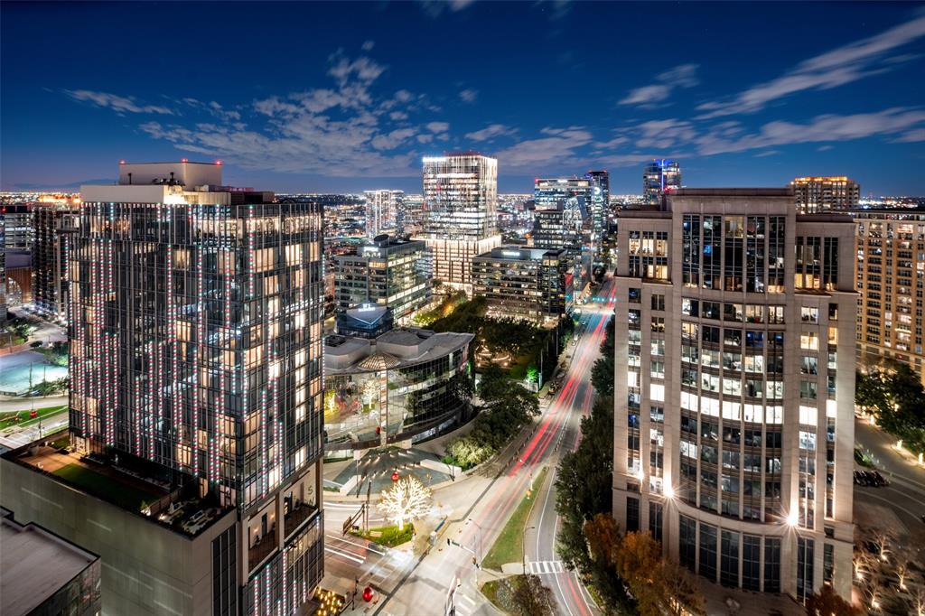 Tower & Regency Row Residence Condo - Residential