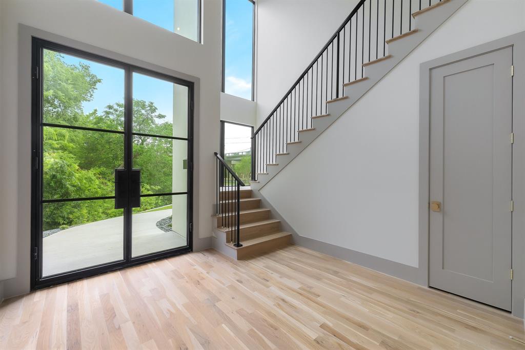 Mockingbird Hill - Residential