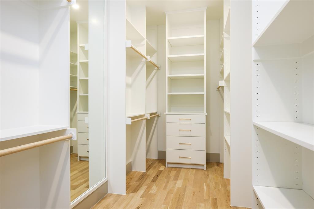 Mockingbird Hill - Residential