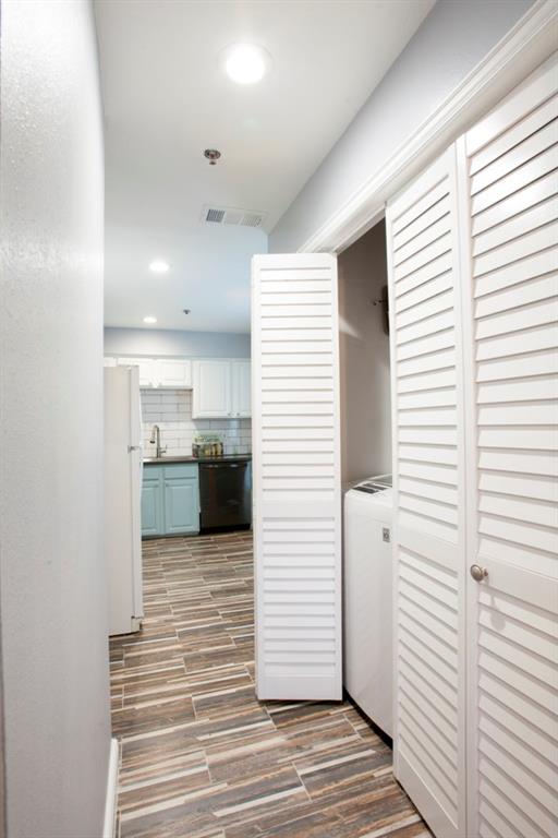 Ascot Place Condos - Residential