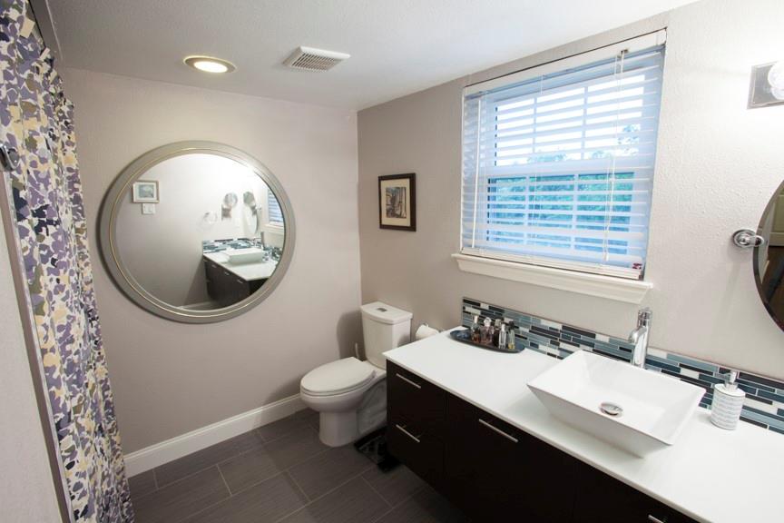 Ascot Place Condos - Residential